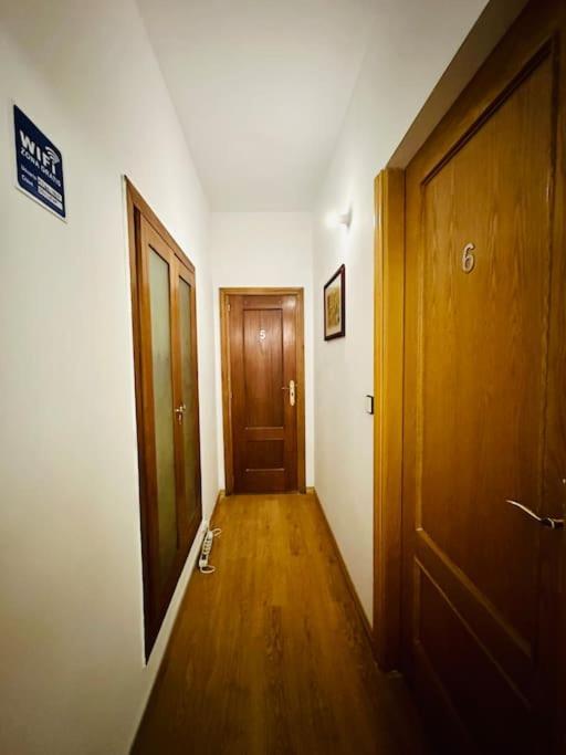 Punta Me Rooms In The Best Location Of Madrid Downtown Exterior photo